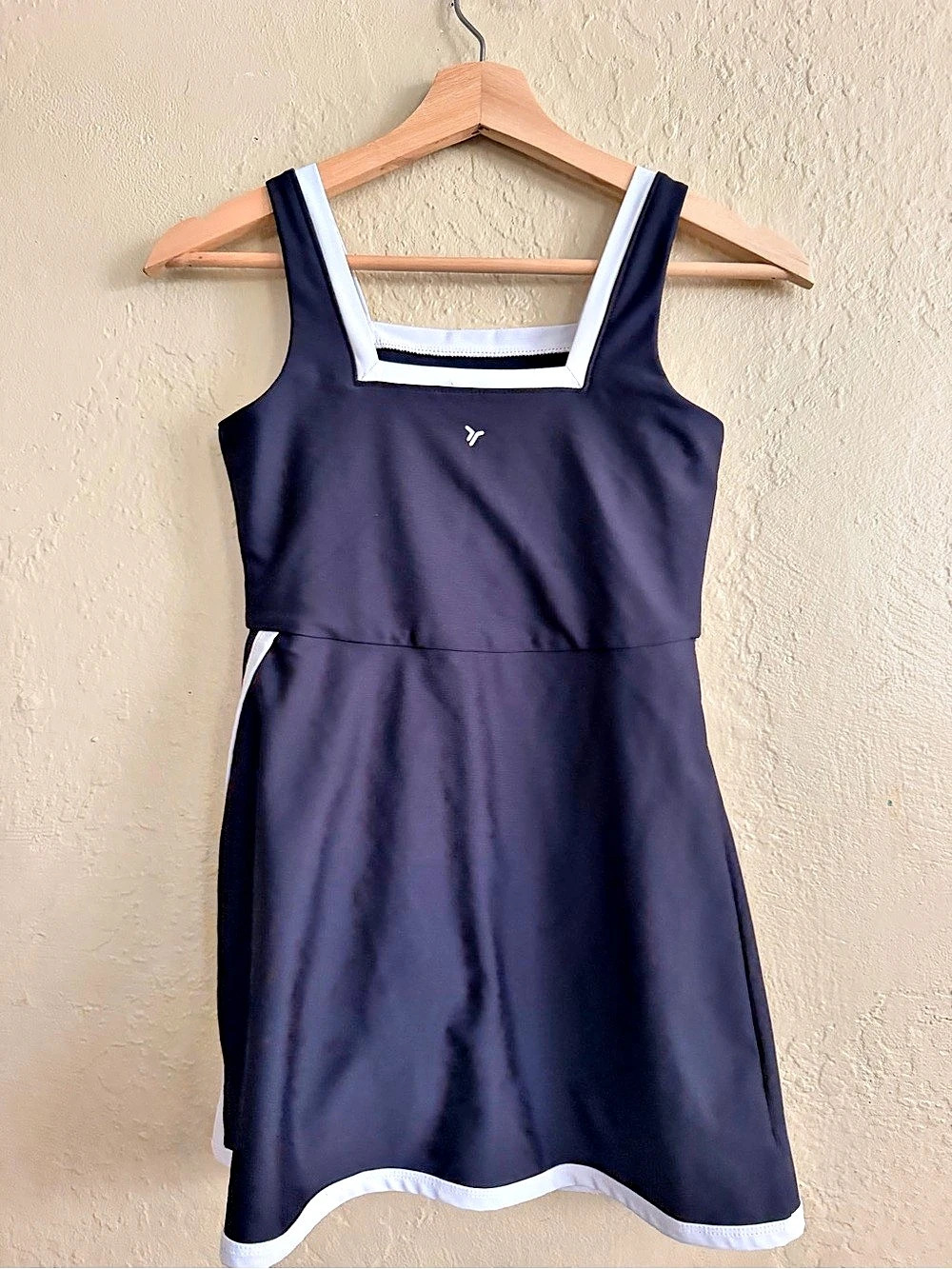 Old Navy PowerSoft Athletic Dress for Girls Large Black & White